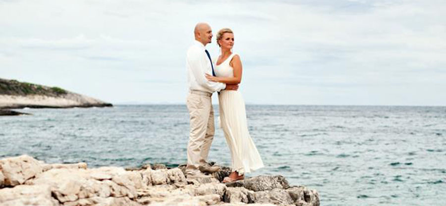 beach wedding